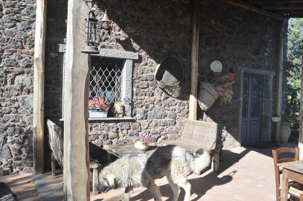 Il Frutteto Di Efesto Vila Biancavilla Exterior foto