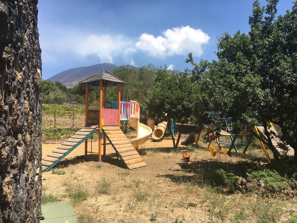 Il Frutteto Di Efesto Vila Biancavilla Exterior foto